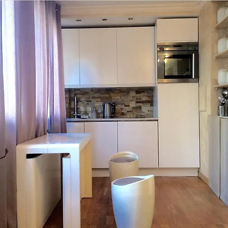 2 Pieces Lumineux Et Calme A Paris Apartment Exterior photo